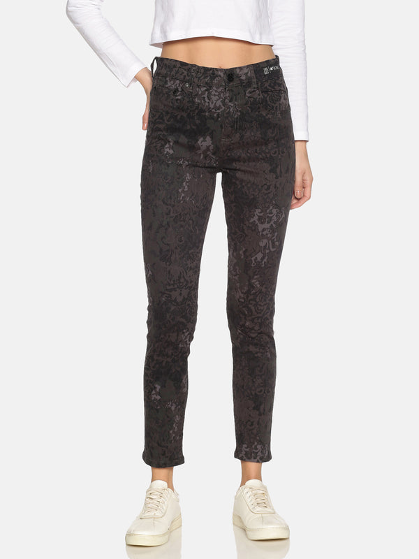 High Waisted Skinny Jeans With Abstract Print And Wash All Over