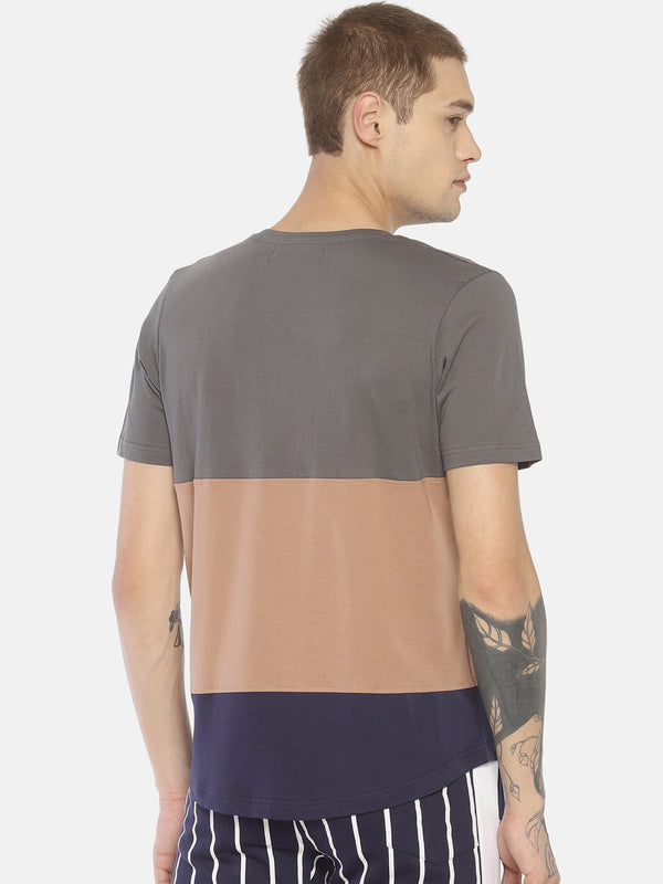 Multi colour block pocket t-shirt